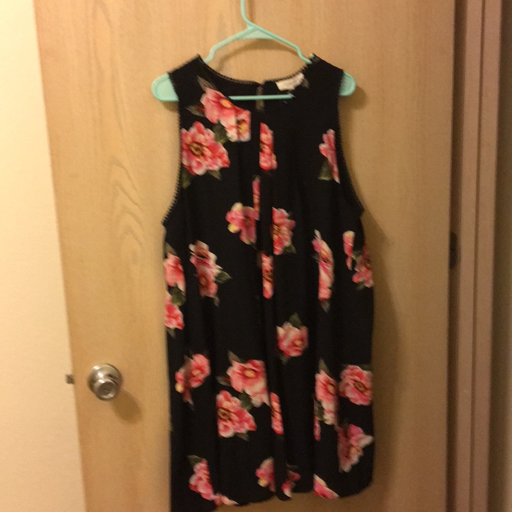 Umgee black sleeveless dress with pink flowers